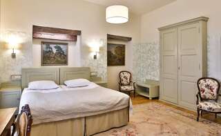 Отель Antonius Hotel Тарту Двухместный номер Делюкс с 1 кроватью или 2 отдельными кроватями-1